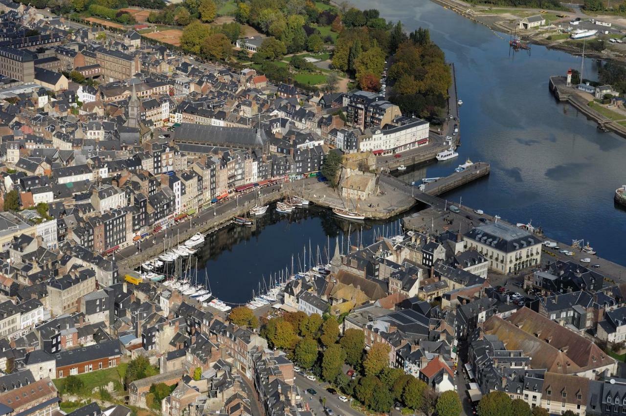 Bienvenue Chez Vous Apartman Honfleur Kültér fotó